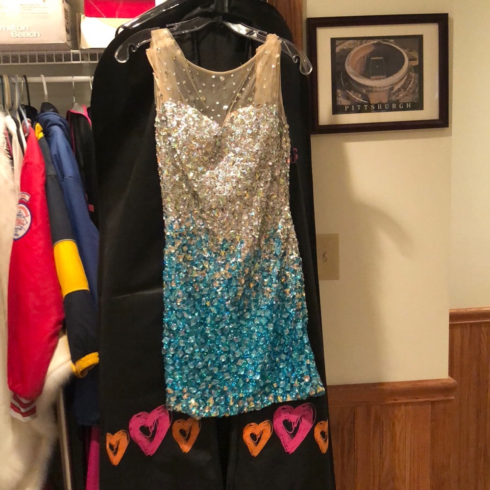 Size 2 Landa Splash homecoming collection dress